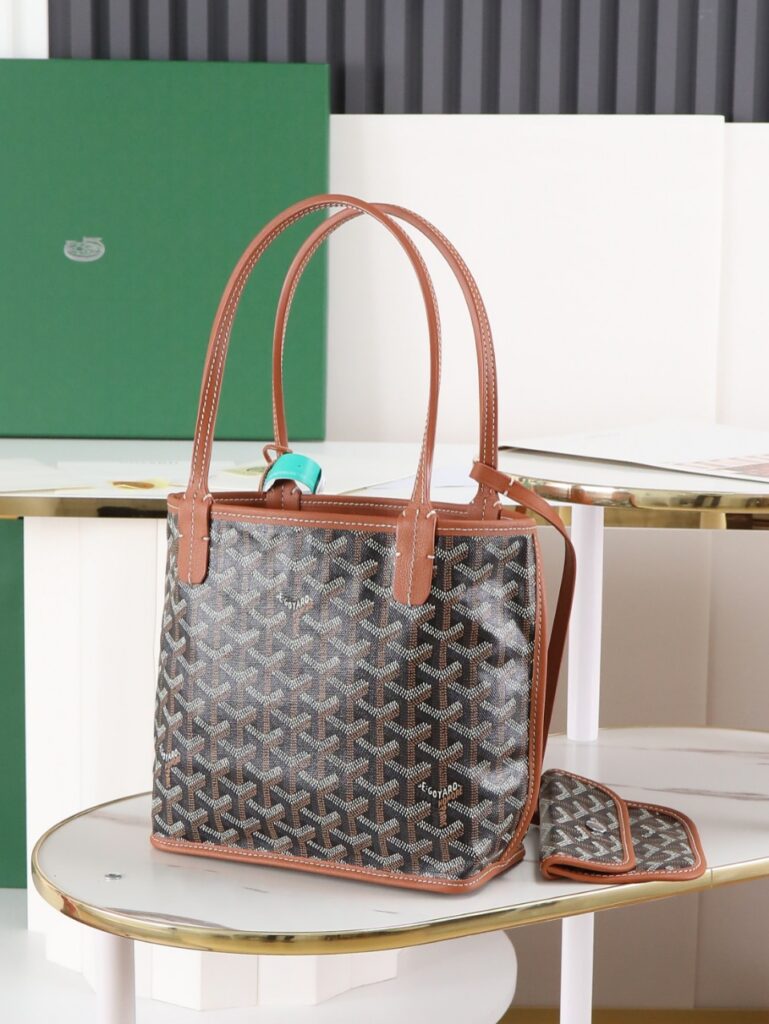 Goyard-2321-Brown