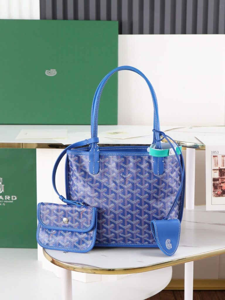 Goyard-2321-Blue