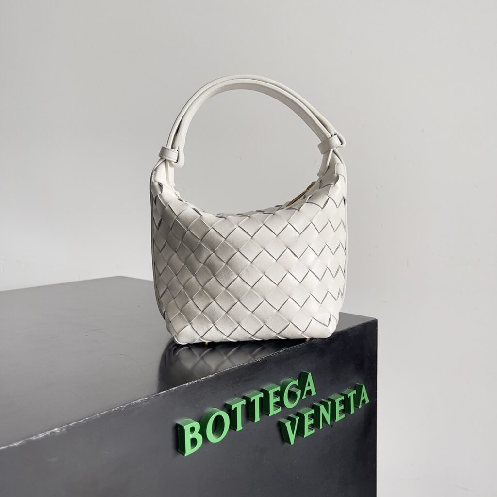 Bottega Veneta-Intrecciato-White