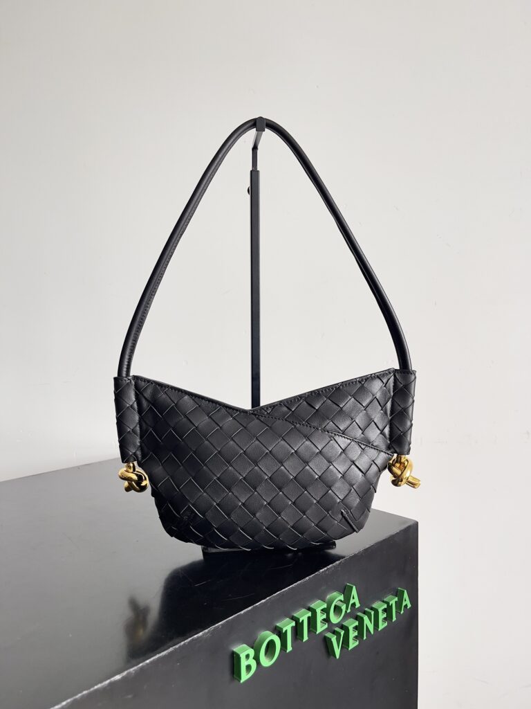 Bottega Veneta-Mini Solstce-Black