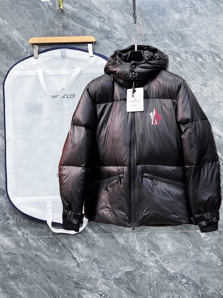 Moncler-Men's-Black-S/M/L/XL/XXL