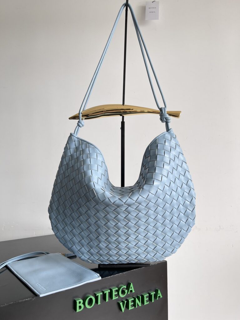 Bottega Veneta-Shoulder-Blue