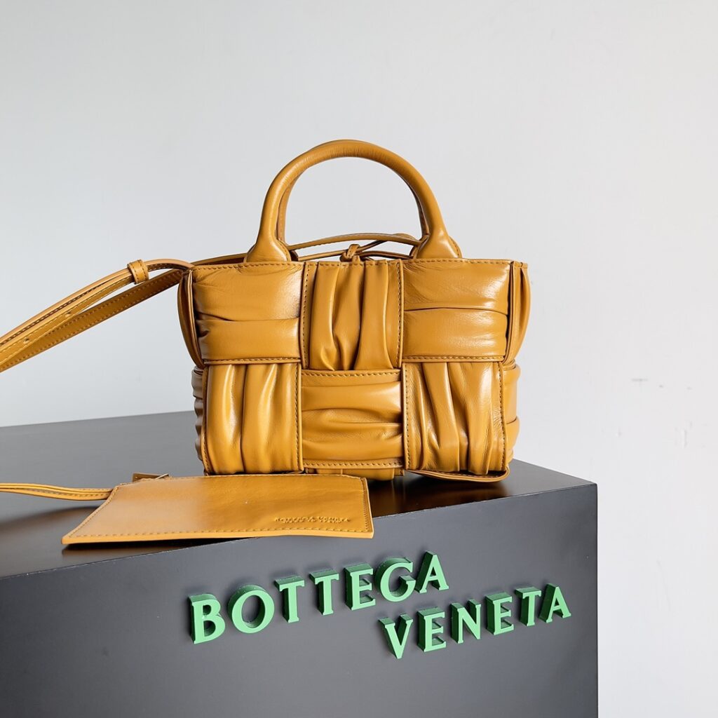 Bottega Veneta-Mini Tote-Yellow