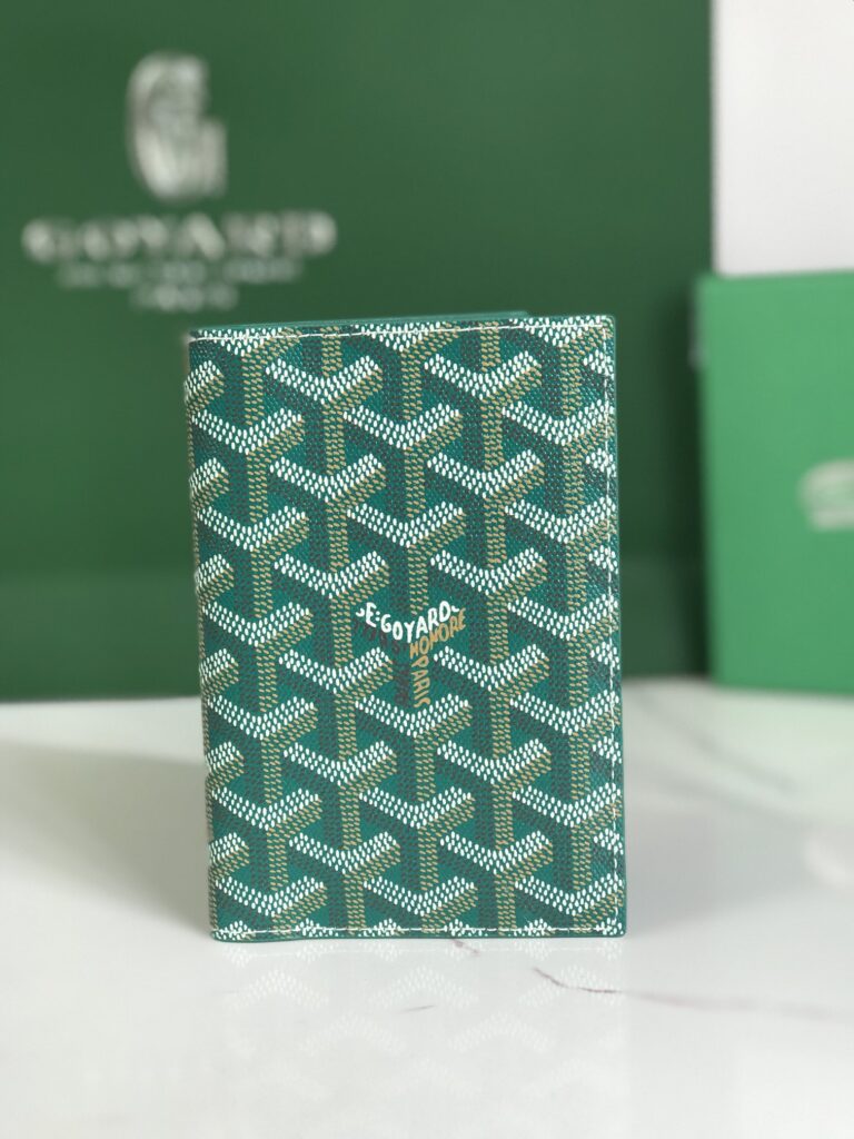 Goyard-Passport-Green