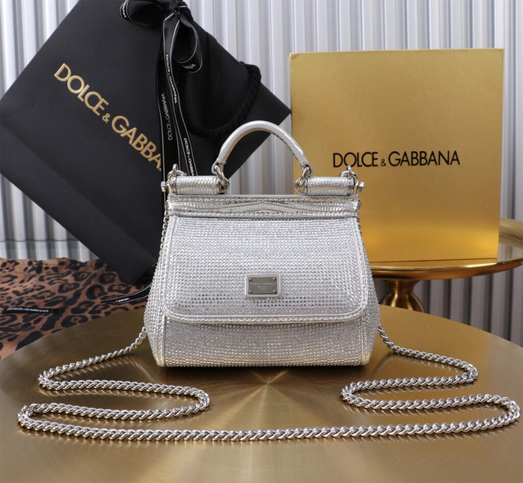 D&G-Sicily-White