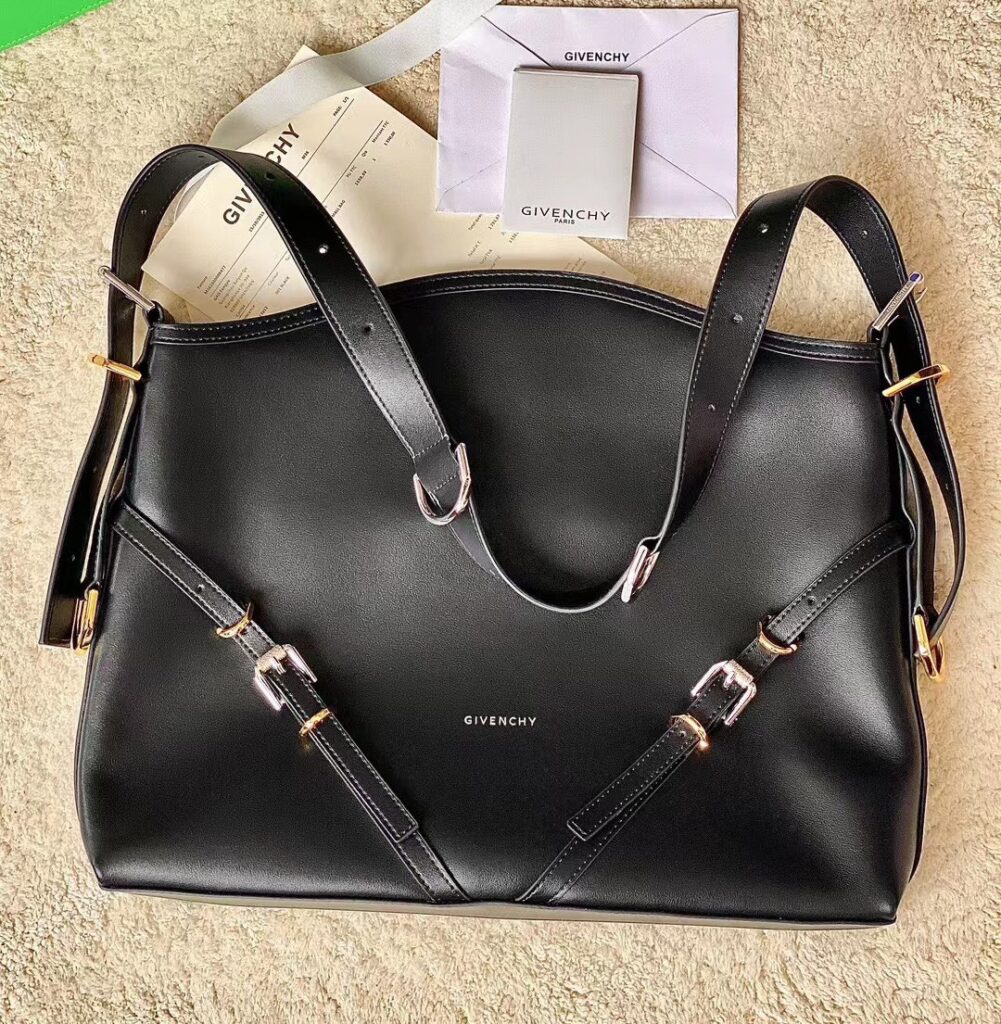Givenchy-VOYOU-black
