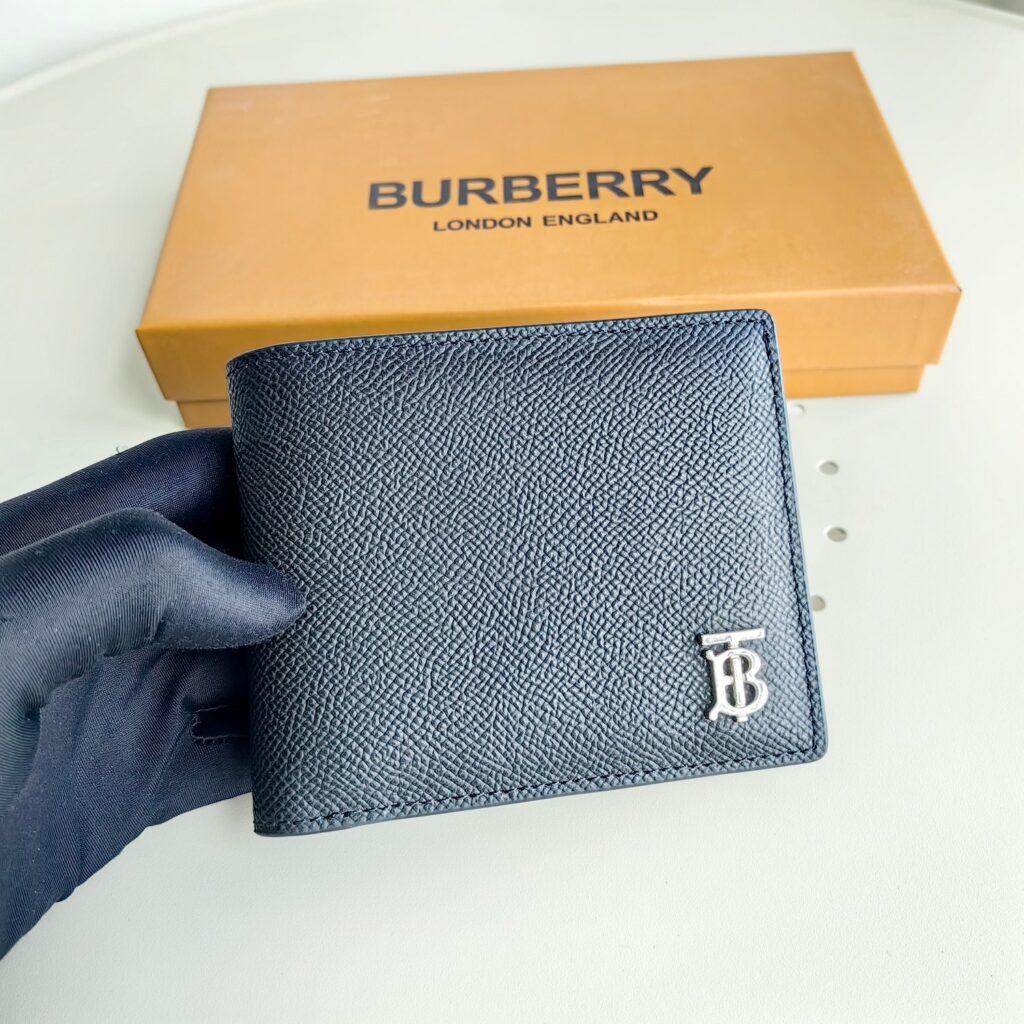 Burberry-Black-Wallet