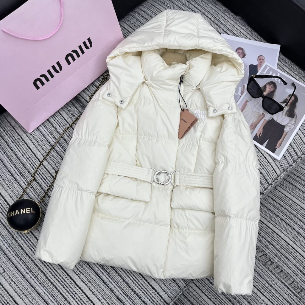 Miumiu-Women-White-S/M/L