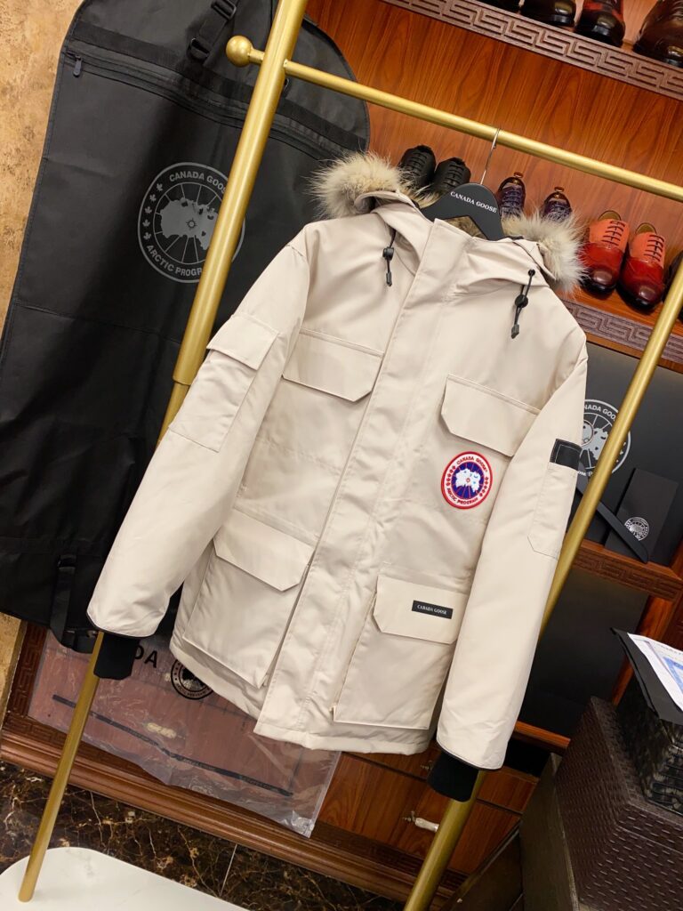 Canada Goose-Unisex-White-S/M/L/XL/XXL