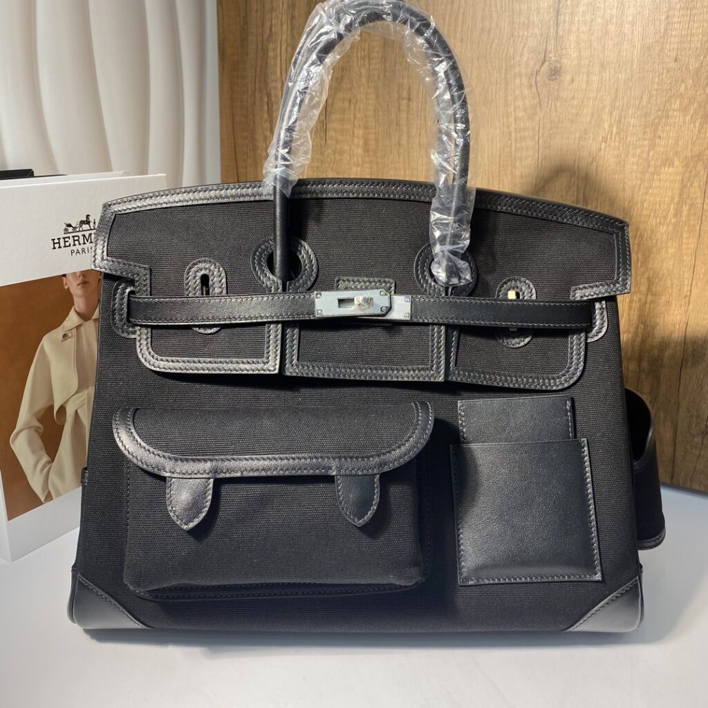 Hermès-Cargo35-Bespoke