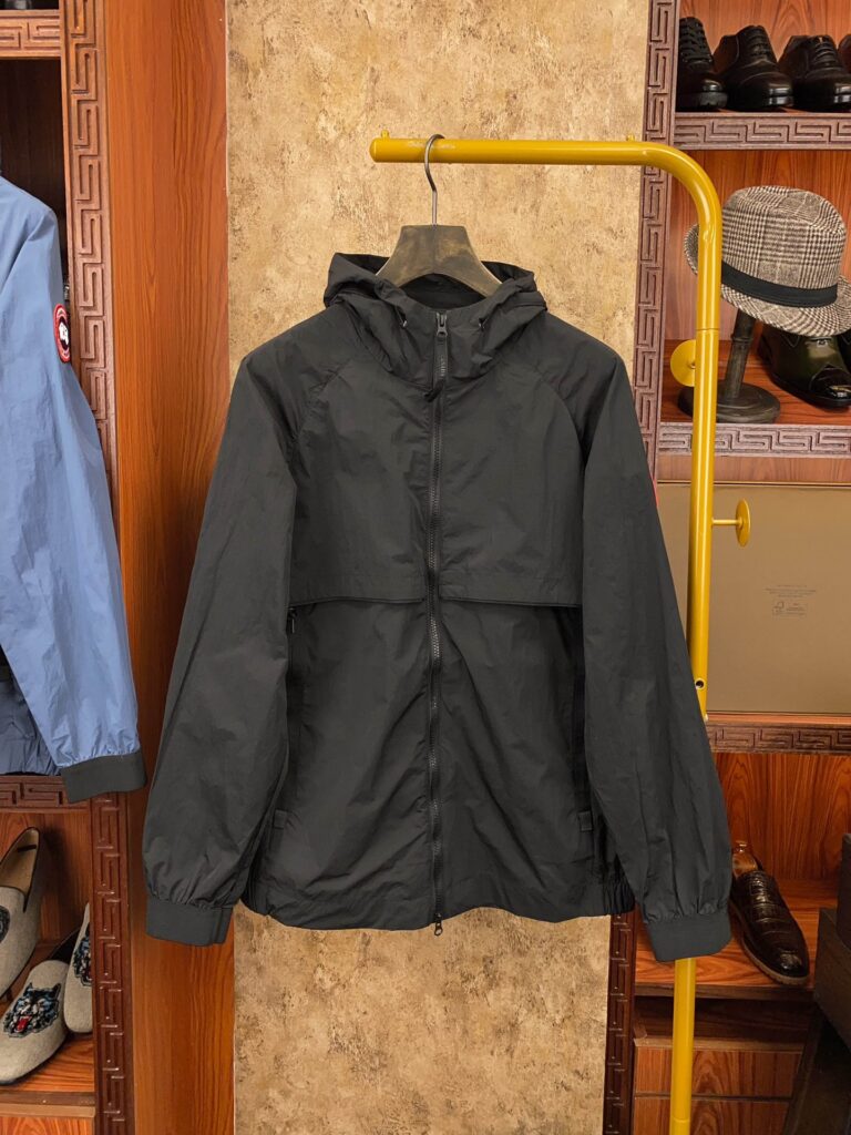 Canada Goose-Unisex-Black-S/M/L/XL/XXL