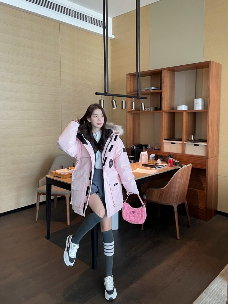Canada Goose-Unisex-light pink-S/M/L/XL/XXL