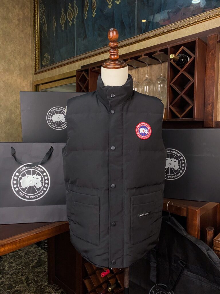 Canada Goose-Black-S/M/L/XL/XXL