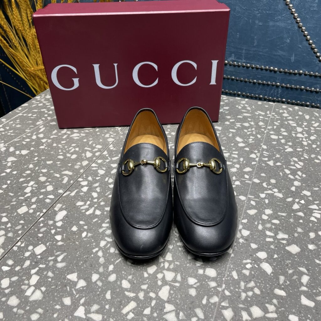 Gucci-Men's-Loafers-Black