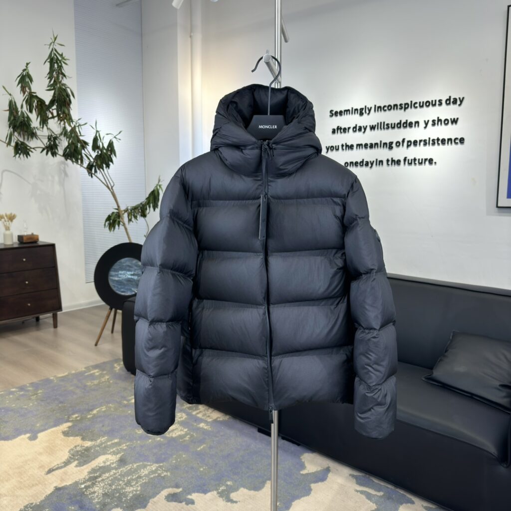 Moncler-Women-Black-S/M/L/XL/XXL