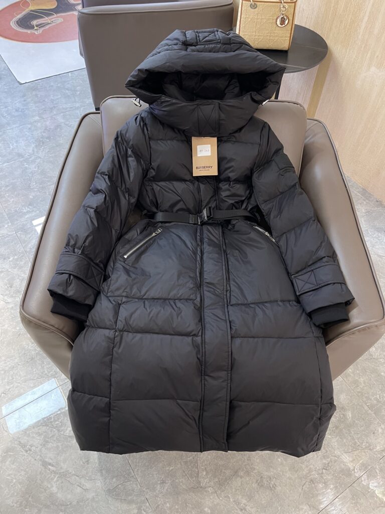 Burberry-Women-Black-S/M/L/XL