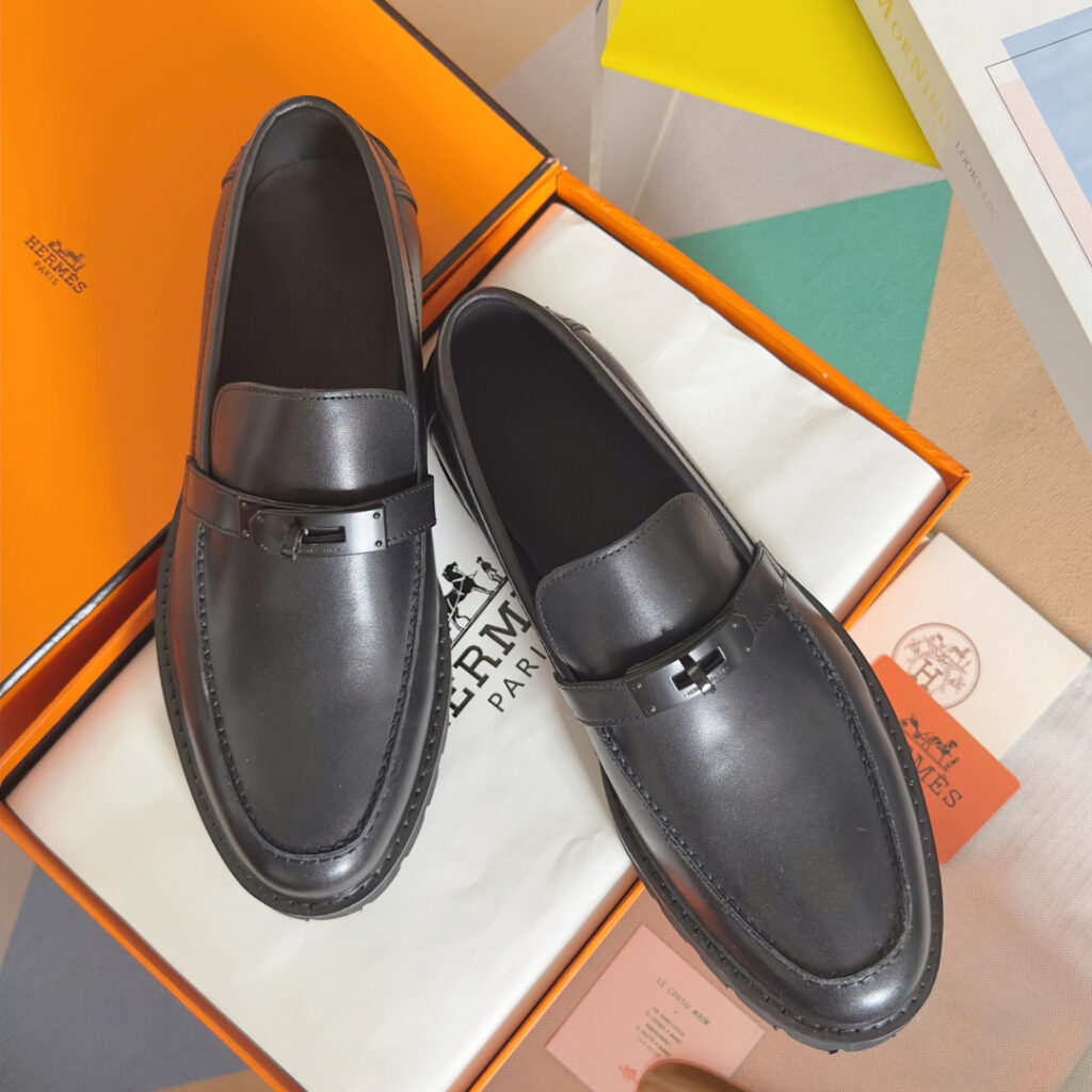 Hermes-Loafers-Men's-Black hardware