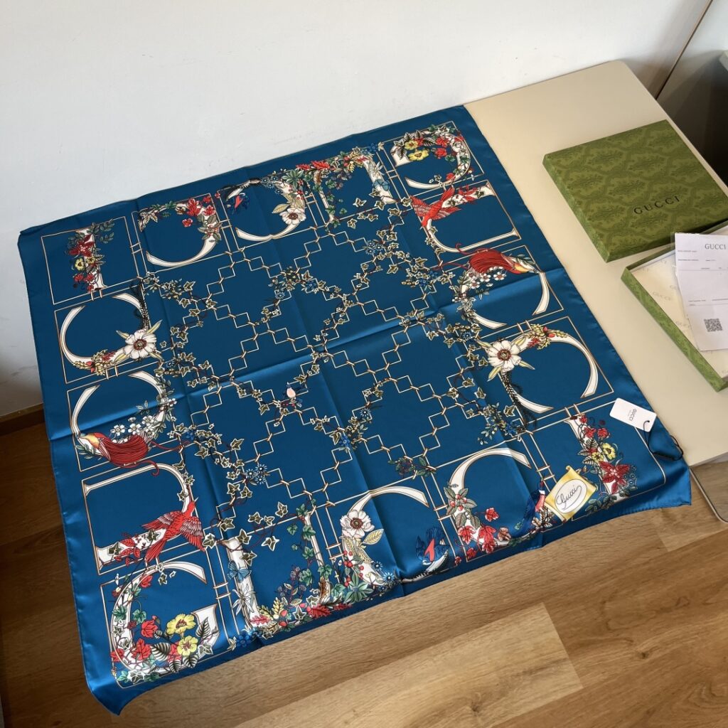 Gucci-silk scarf