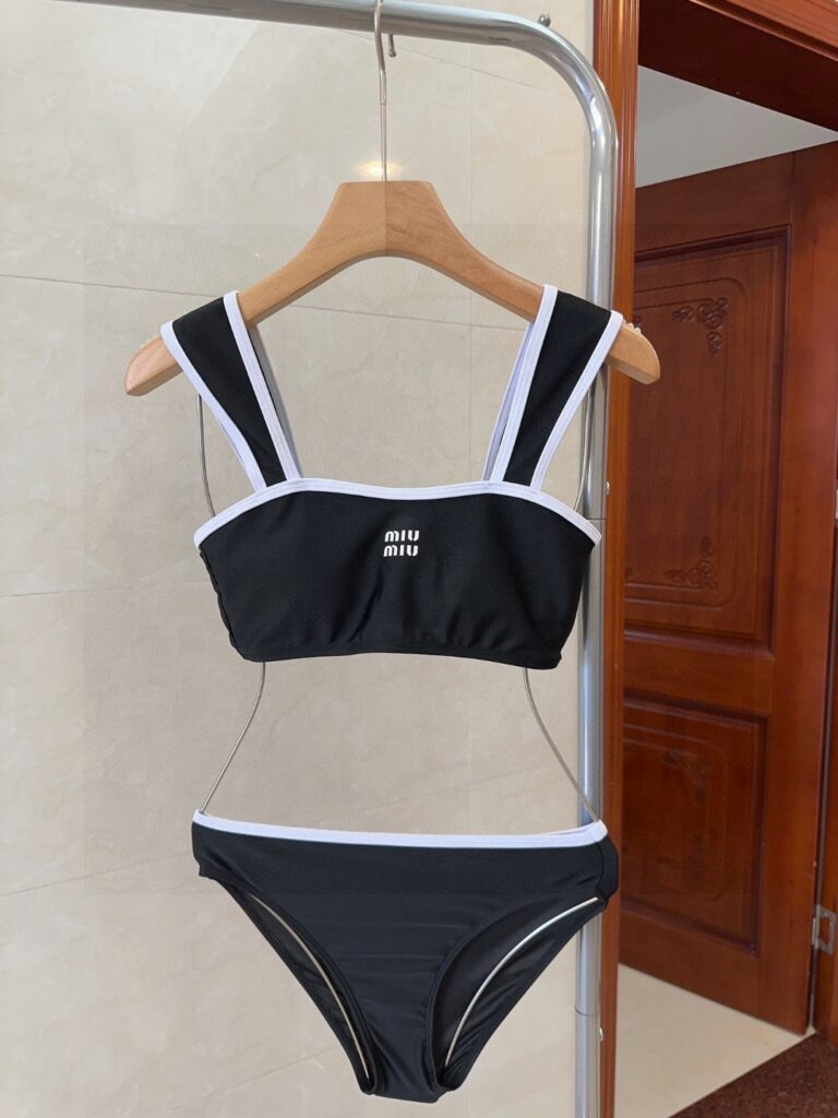Miumiu-Black-S/M/L