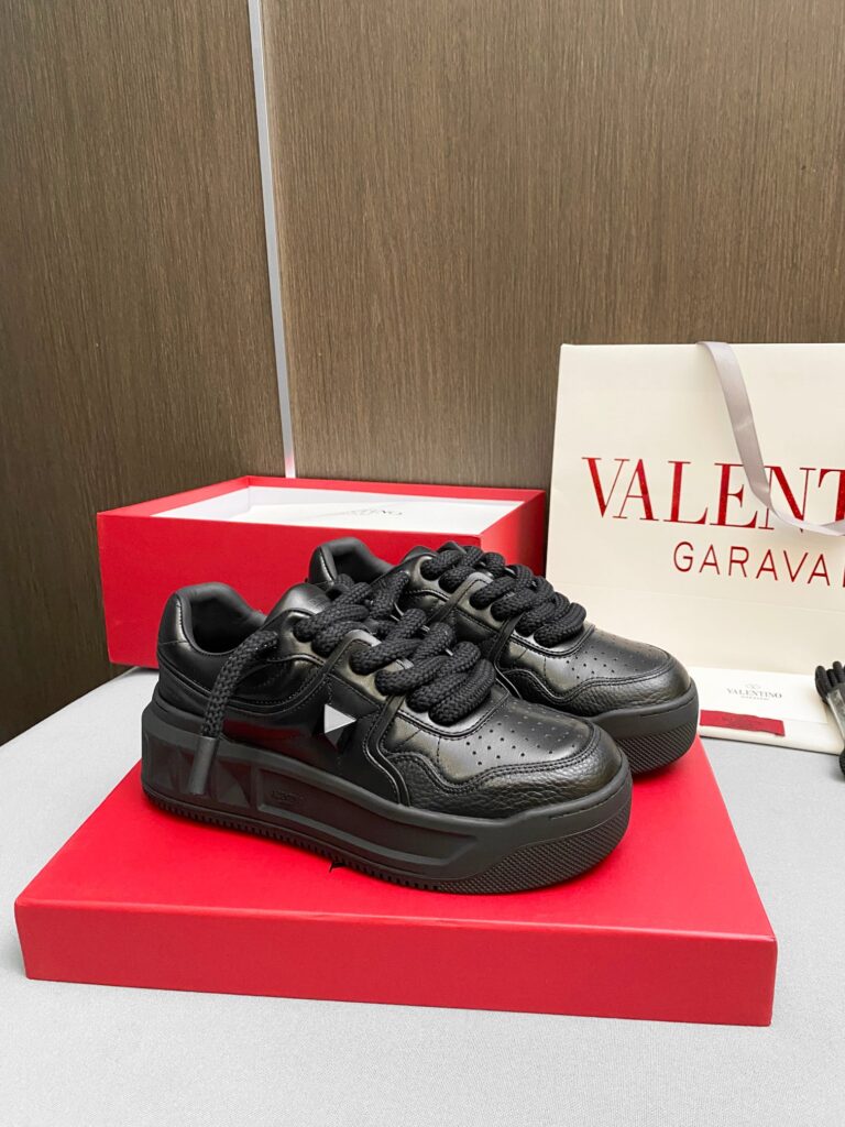 Valentino-Sneakers-Black-Man/Woman