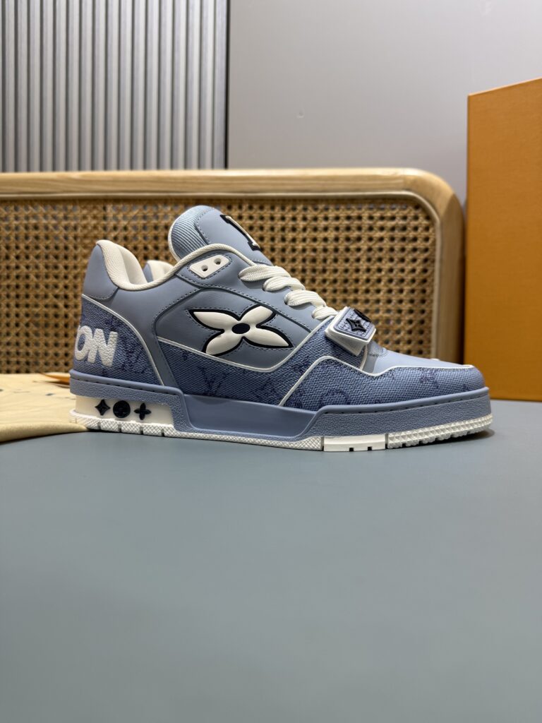 Lv-Trainer-Sneakers-Blue-Man