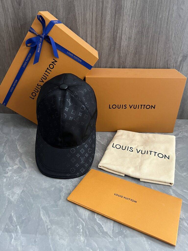 LV-Hat-Black