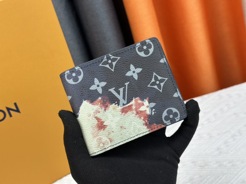 LV-Wallet-N60895