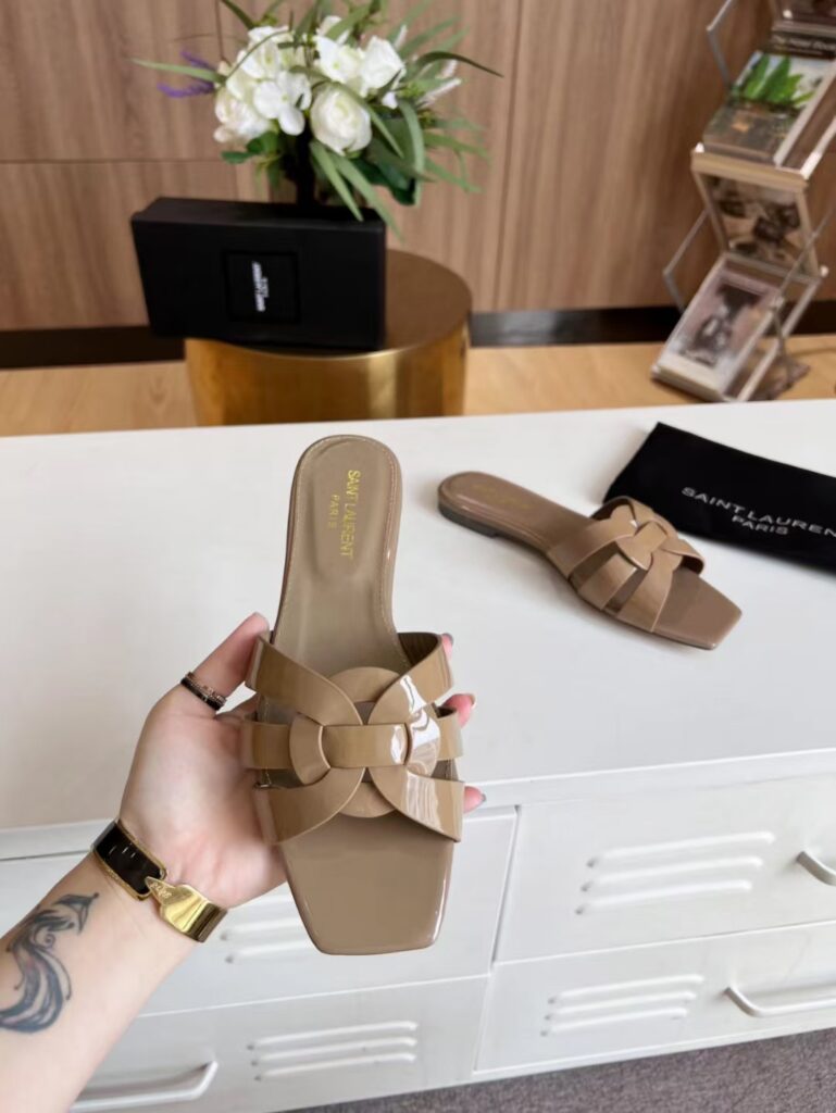 YSL-Sandals-Woman-Beige
