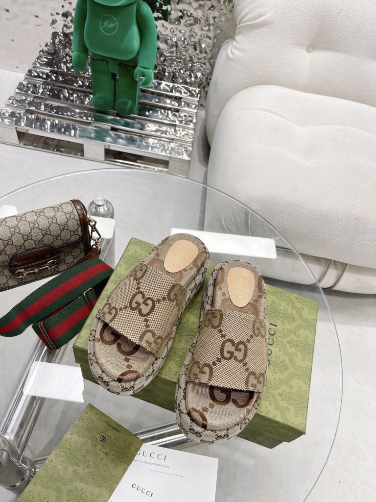 Gucci-Flat-Brown-Size35-47