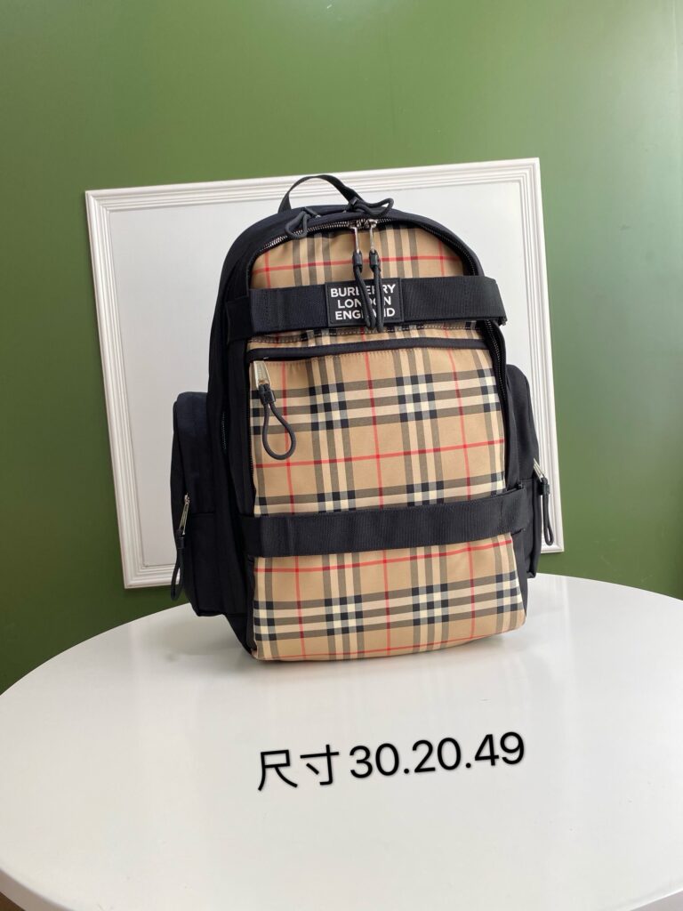 Burberry-Kingdom-Brown