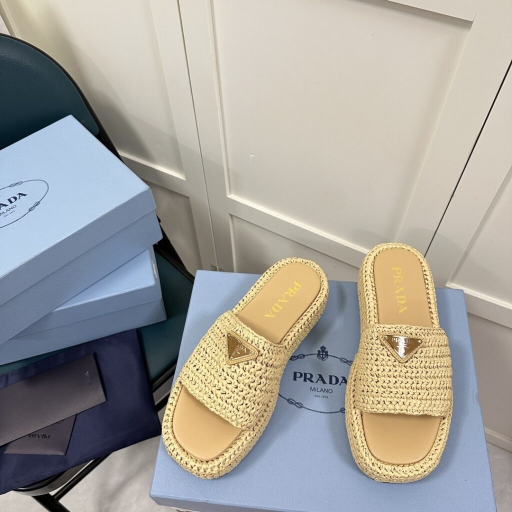 Prada Sandals Weave Flats（35-41）