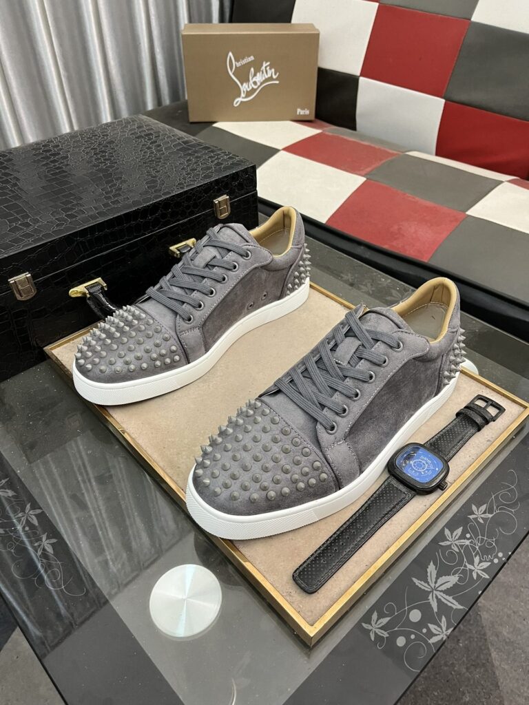 Christan Louboutin Sneakers Man Grey（38-44）
