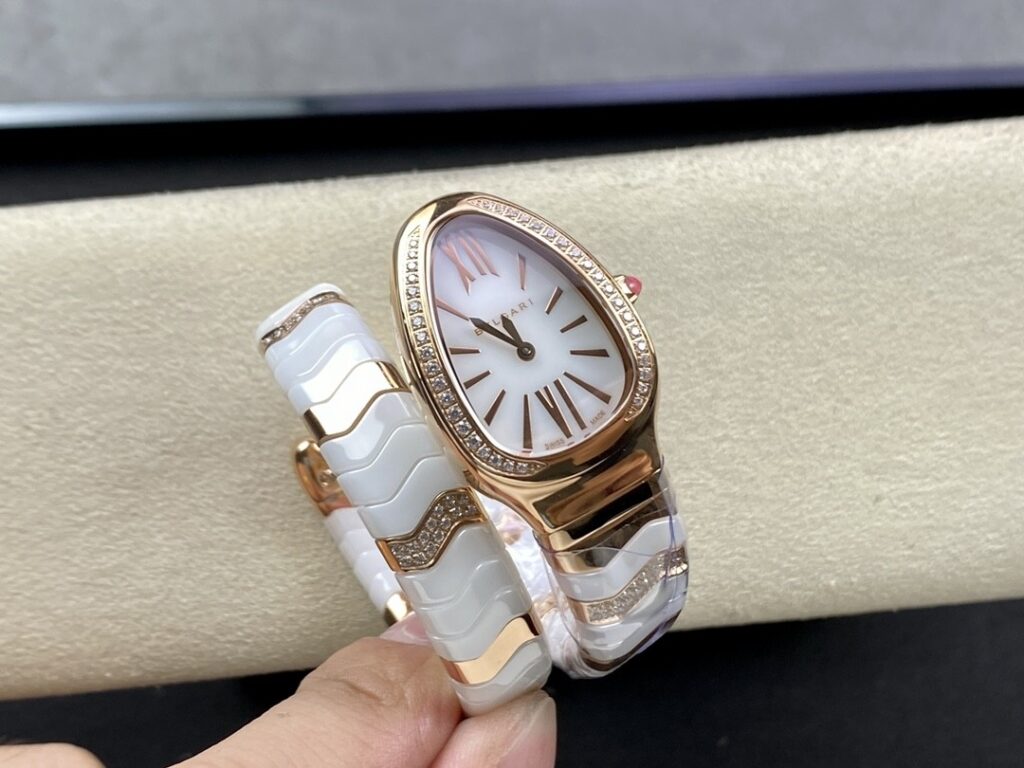 Bvlgari Serpenti Spiga ceramic watch 35mm